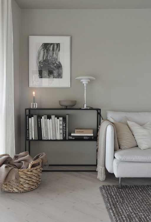 Beige and grey in the living room