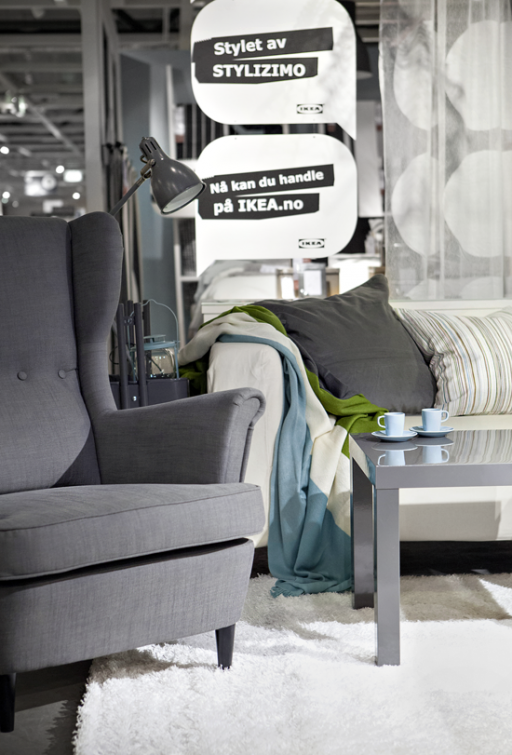 One sofa – three looks // Live stream styling at Ikea